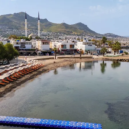 Yelken Mandalinci & Wellness Otel 4*